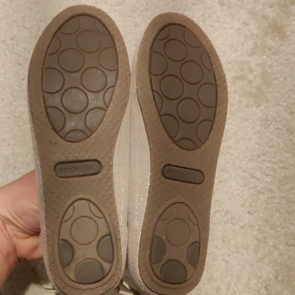 STRIDE RITE JULIA BALLET FLAT GIRLS SHOES size 13.5 M CHAMPAGNE Light Gold CUTE